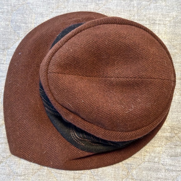 NWT Lillie and Cohoe Copperfield “Grace” handmade brown and black wool hat - Picture 2 of 6